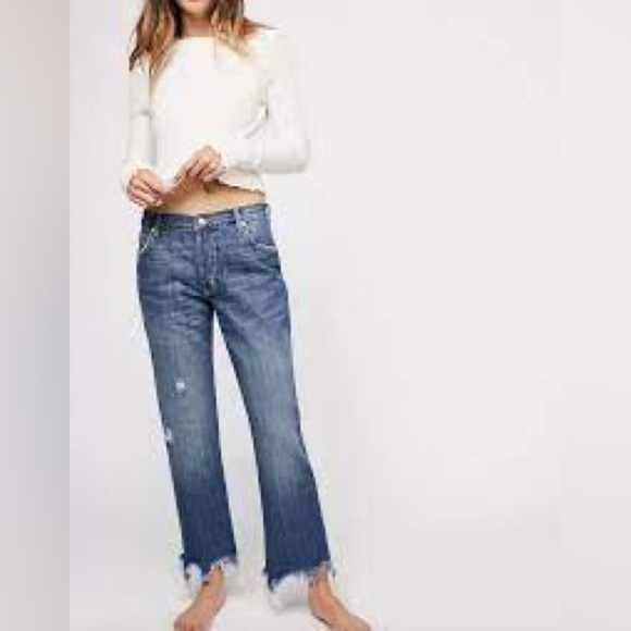 FP We The Free Maggie Mid-Rise Straight Jean - Picture 1 of 10